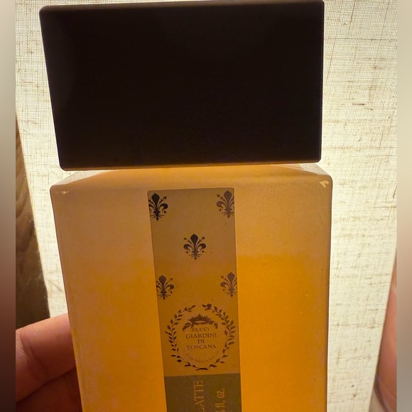 Bianco Latte Eau de Parfum by Giardini Di Toscana 100ml 3.4 oz - Picture 4 of 5